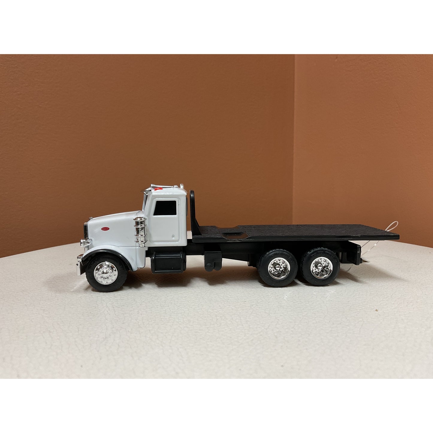 Tomy Cast-iron Big Equipment Turcks