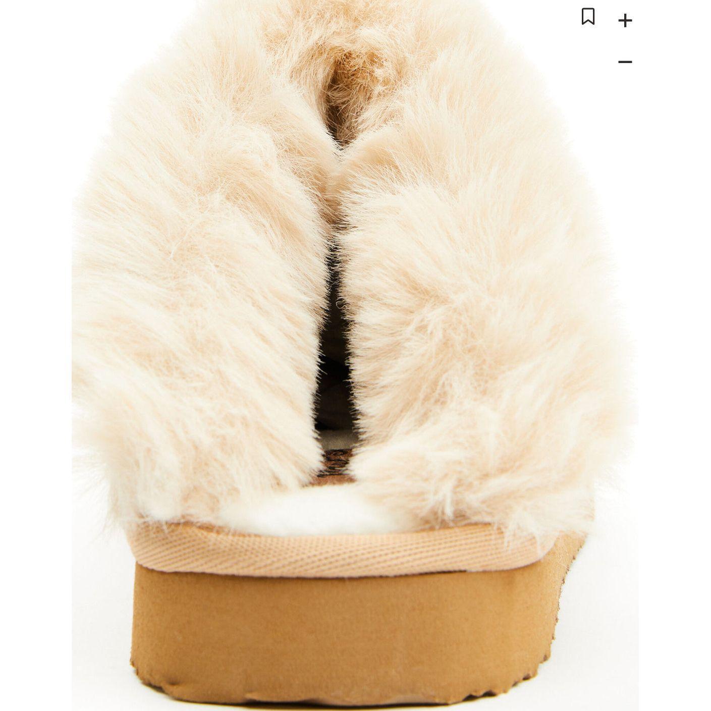 Very-G Lolly Nude Embossed Slippers