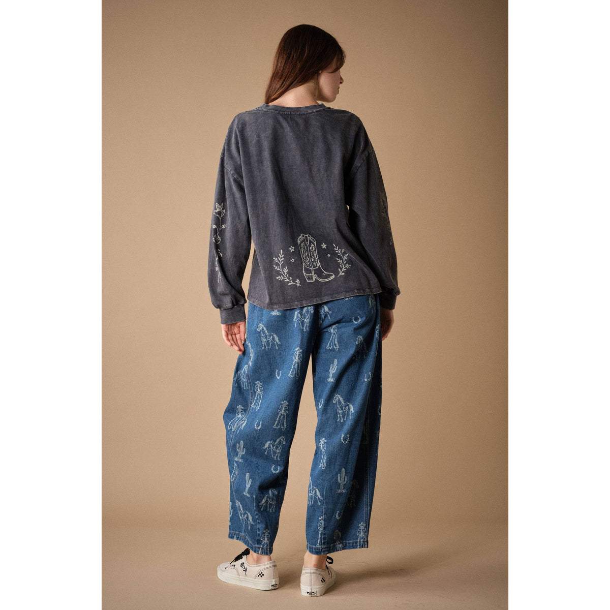 Blue B Western Studded Graphic Sweatshirt 53012T