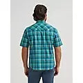 Wrangler Men's Retro® Short Sleeve Sawtooth Pocket Western Snap Shirt 112381880