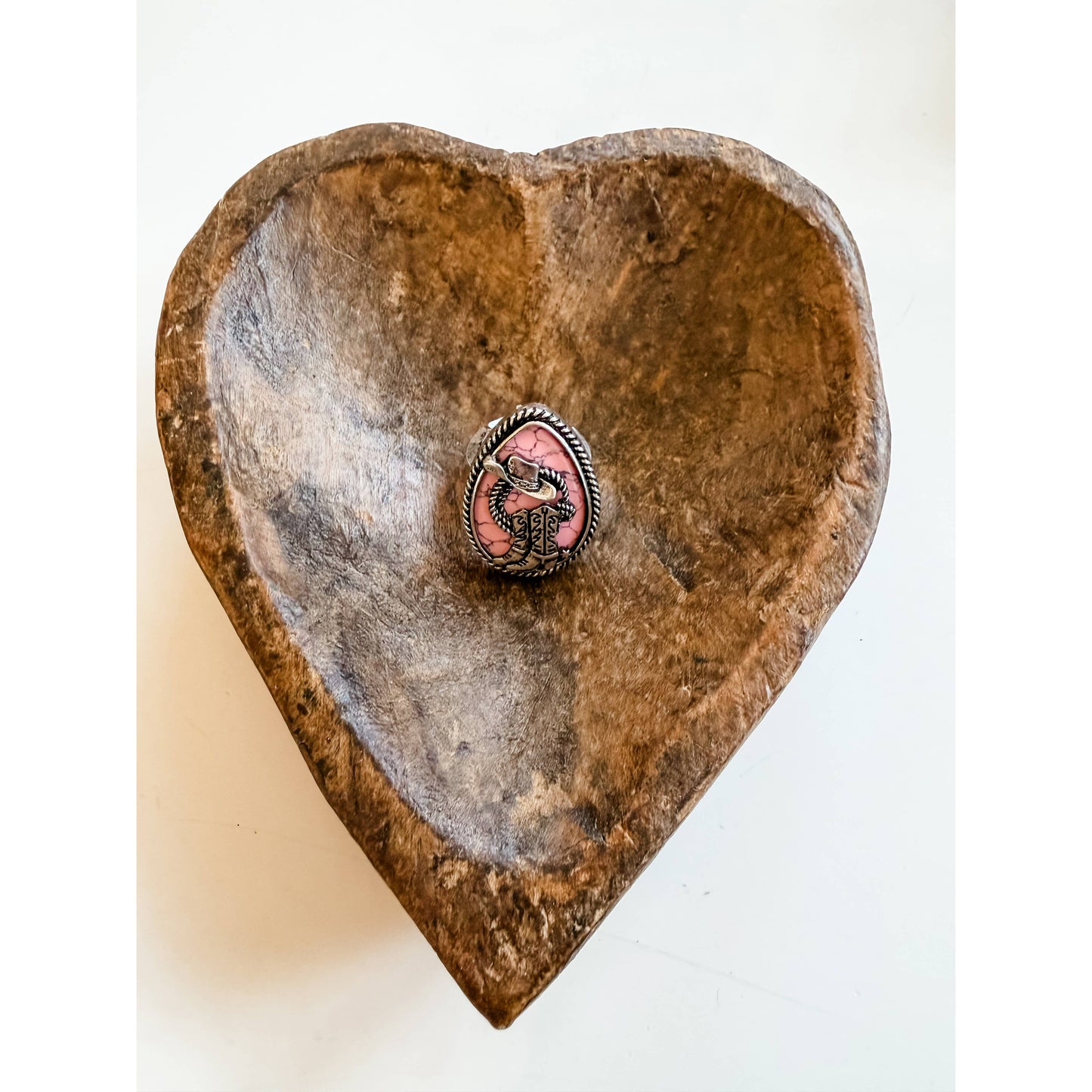 Western Style Stone Pendant Cutout Stretch Ring