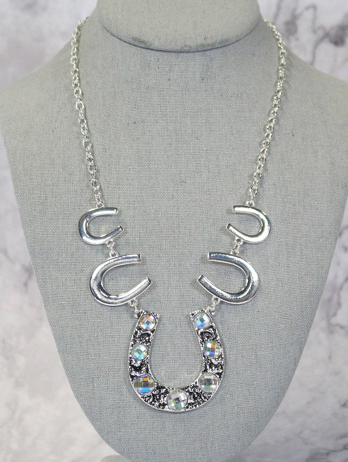 Hippie 5 Horseshoe Necklace