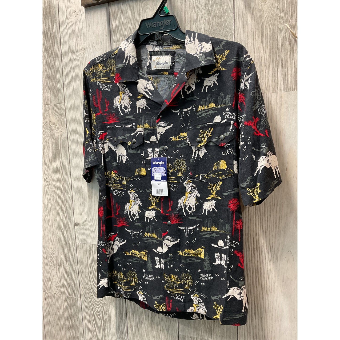 Wrangler Men’s Snap, Short Sleave 112374840