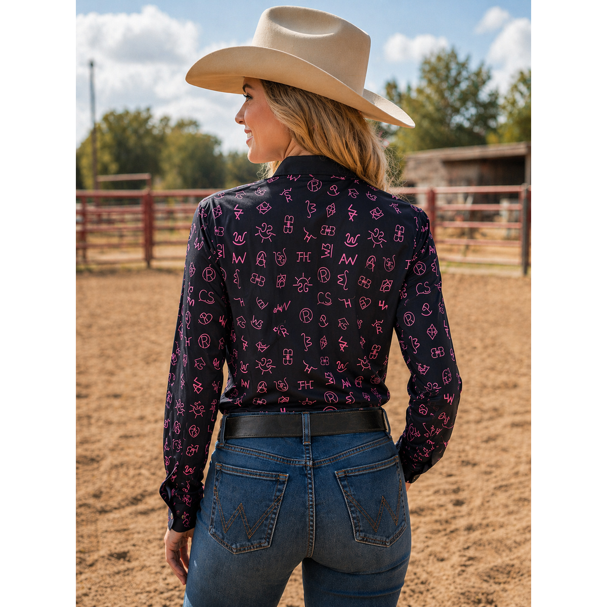 Neon Spur Brand Babe Quarter Button Pullover Rodeo Shirt Blouse