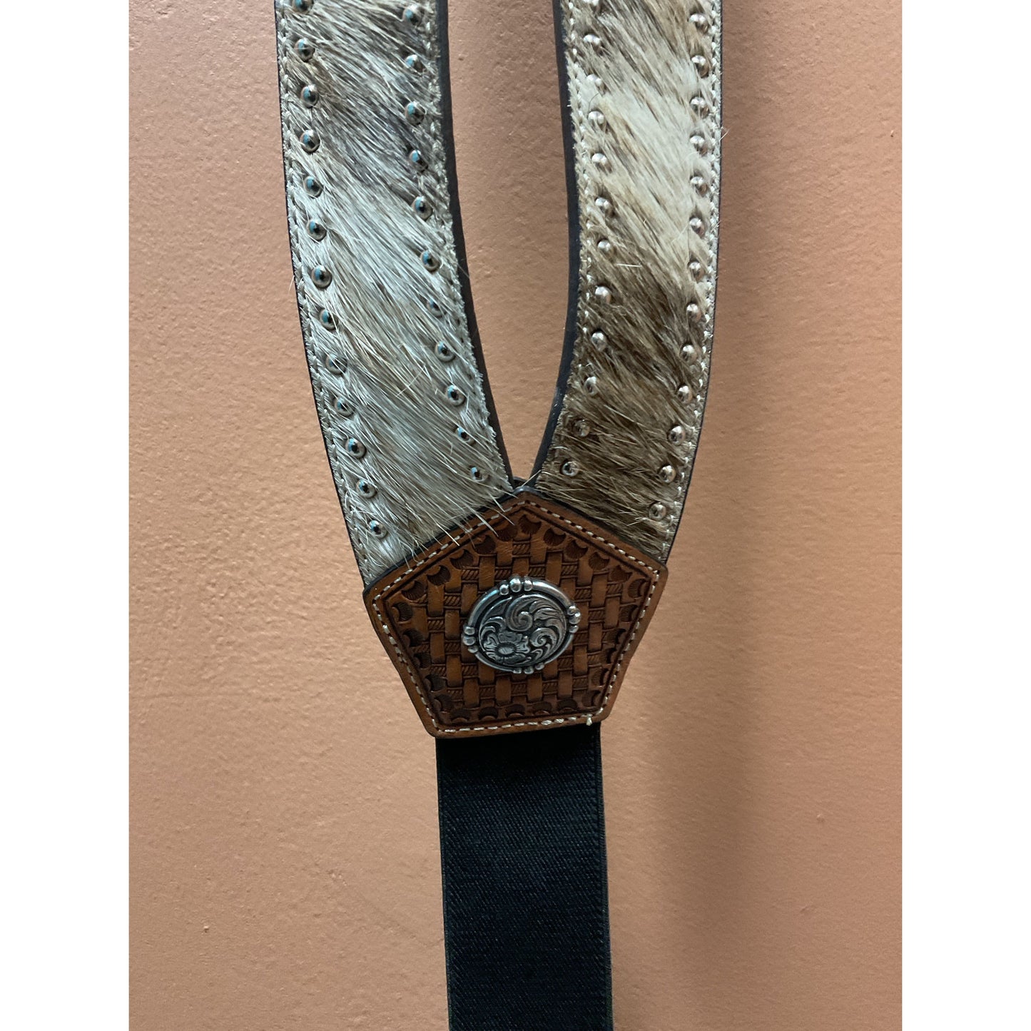 Nocona Suspenders - Western Cowhide w/ floral Concho N8513408
