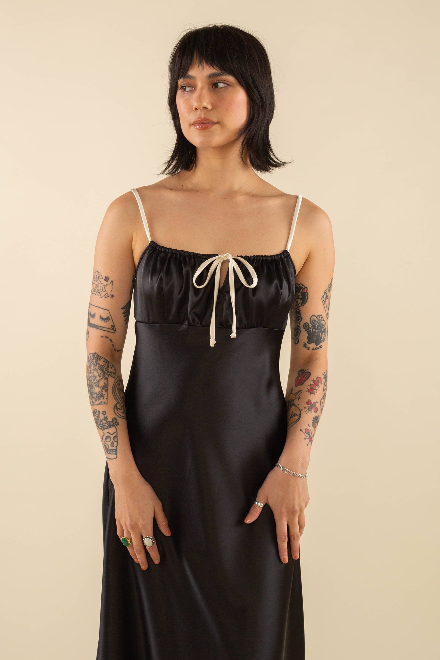 Nat Contrast Tie Dress