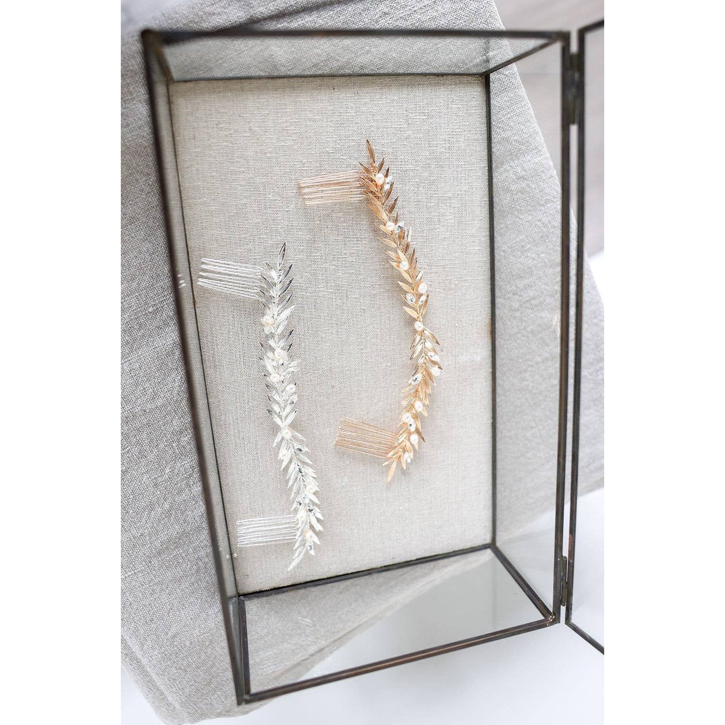 Petite Mariee Boutique - Cora Bridal Hair Piece