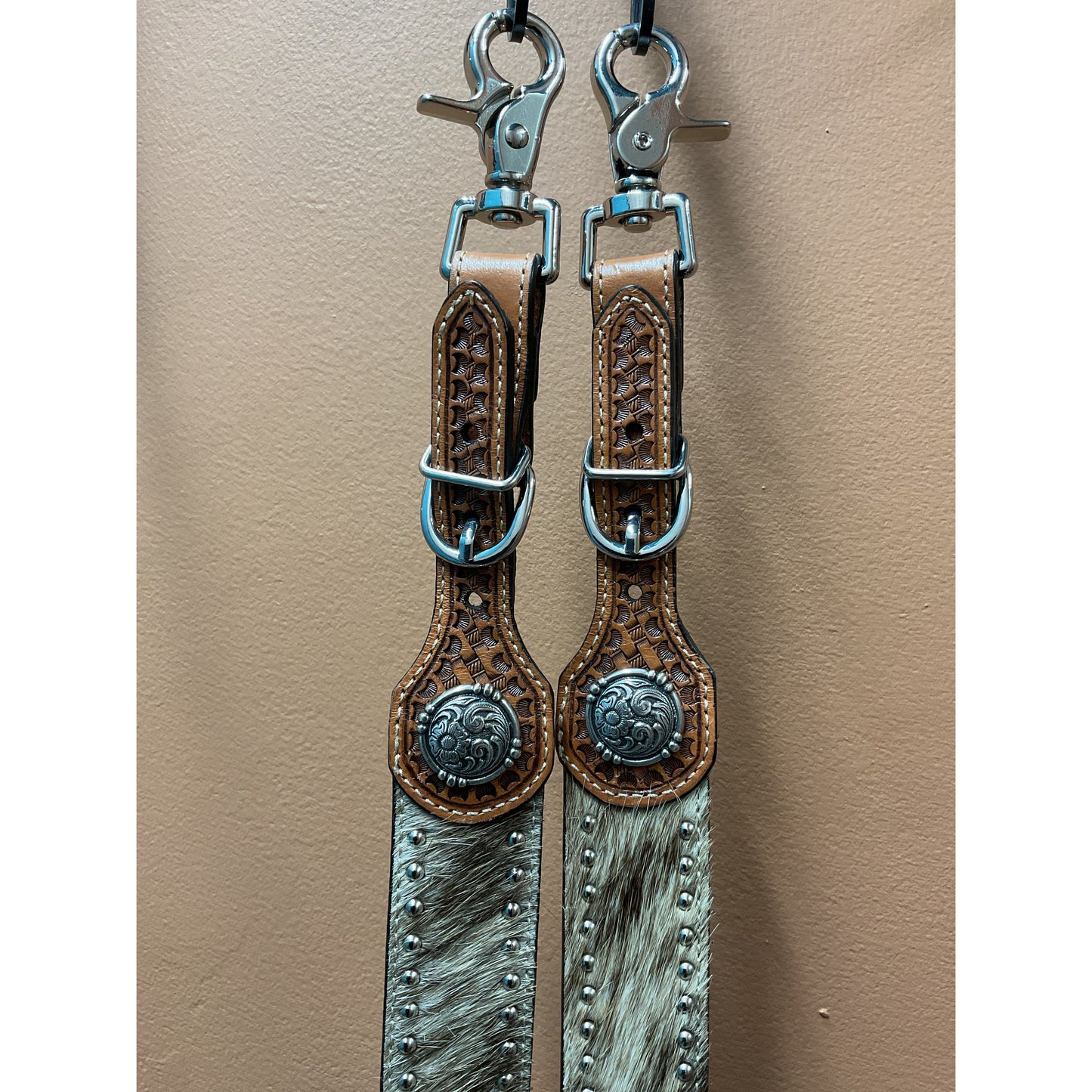 Nocona Suspenders - Western Cowhide w/ floral Concho N8513408