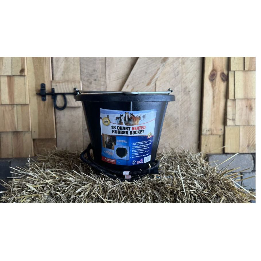 Farm Innovators Heated Rubber Bucket Flat Back 18 qt ( 17L )