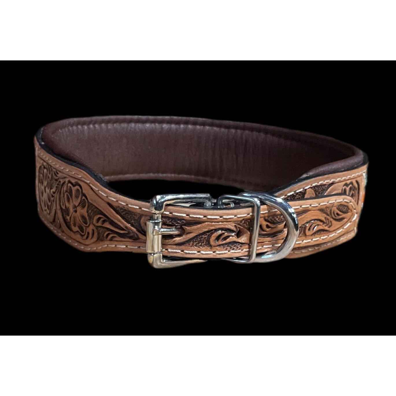Dog collar with beads