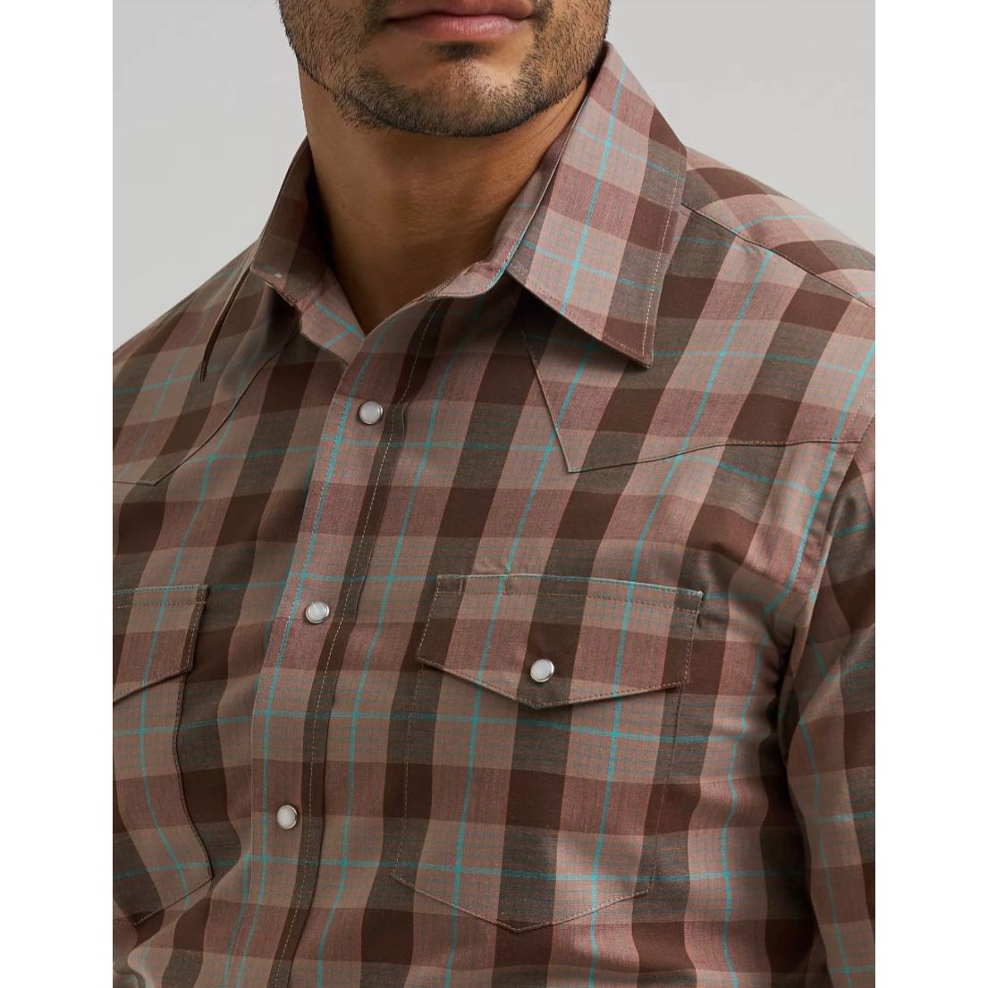 Wrangler Men's Classic Fit Long Sleeve 112381649