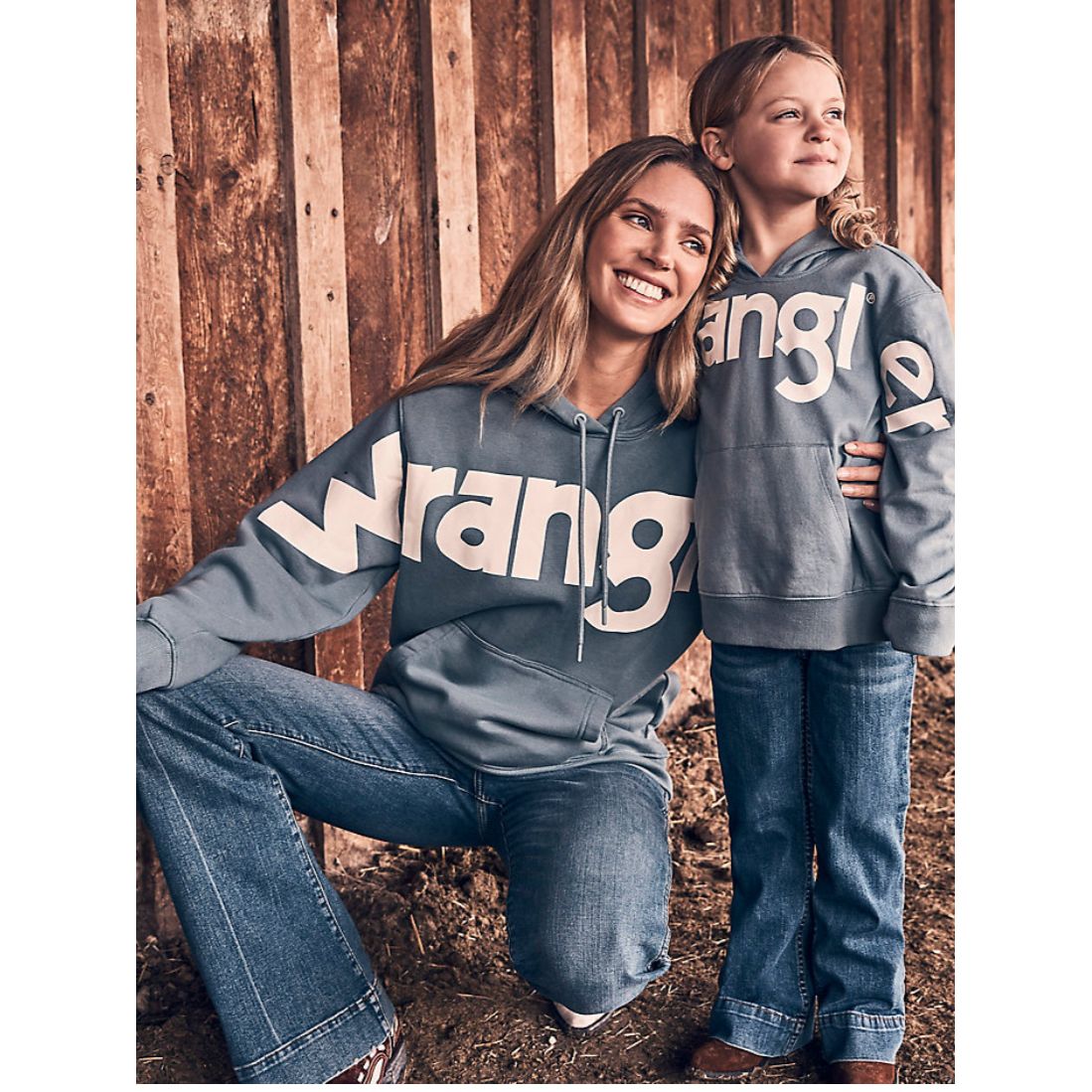 Women's Wrangler Bold Logo Hoodie Dusty Blue 112367232