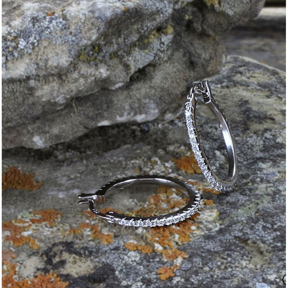 Montana Silversmiths - Earrings - Classic Medium Hoop ER3875