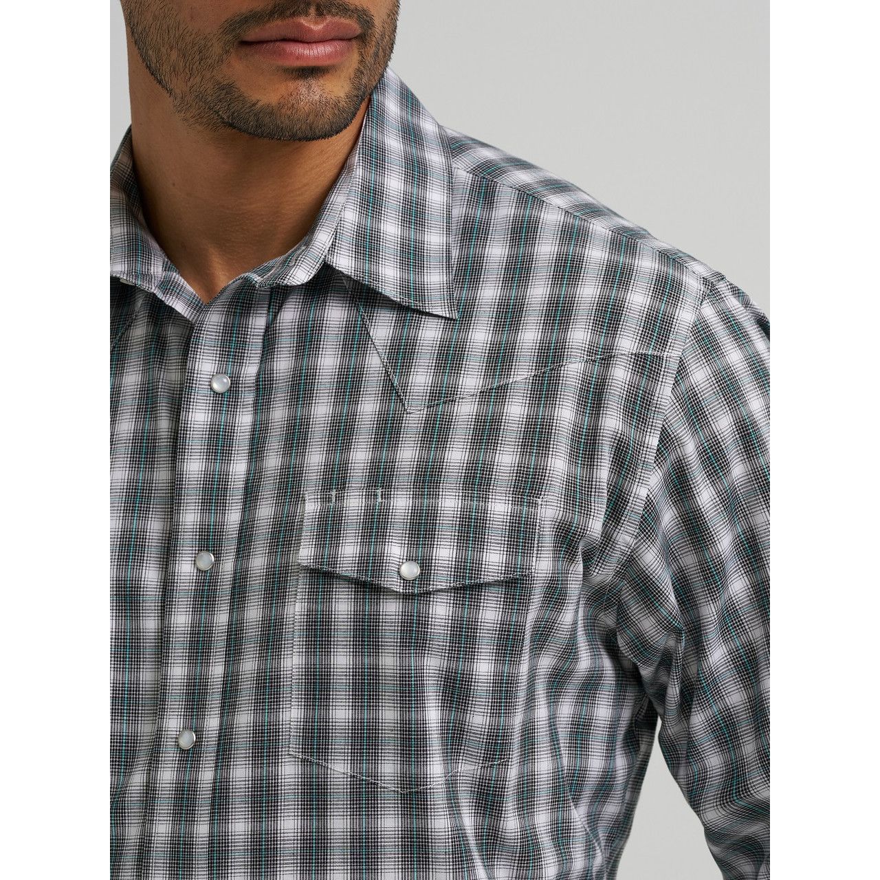 Wrangler Men's Western Snap Shirt - Classic Fit -112367708