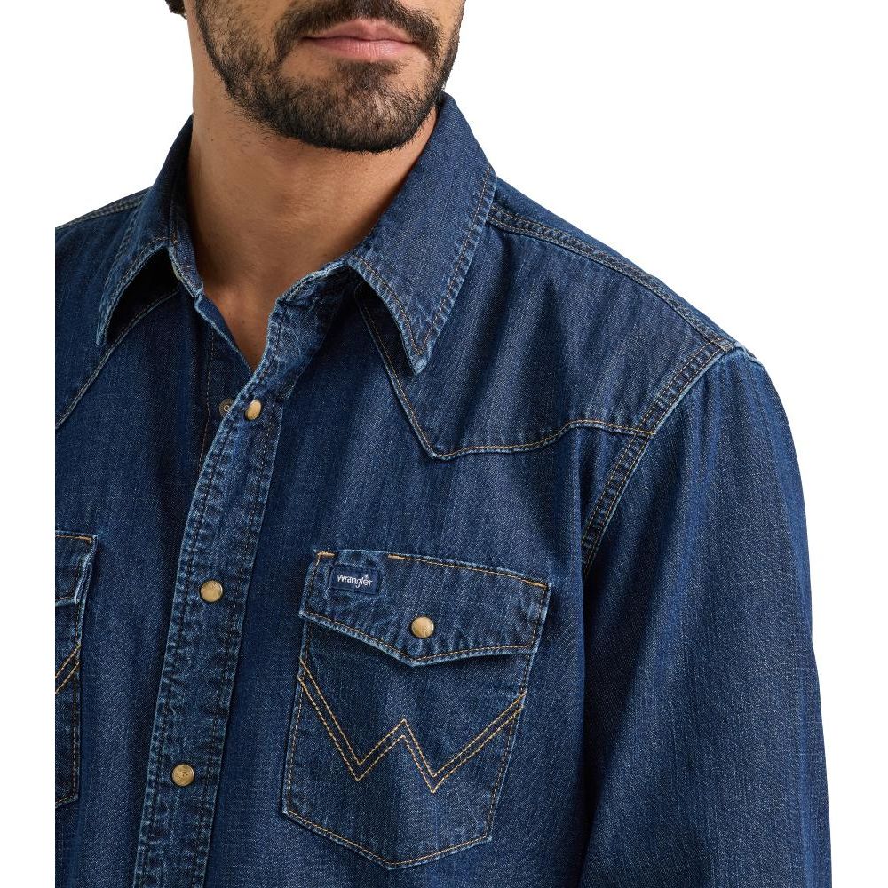 MEN'S WRANGLER® CLASSIC DENIM WESTERN SNAP SHIRT Mid Wash Denim 112361700