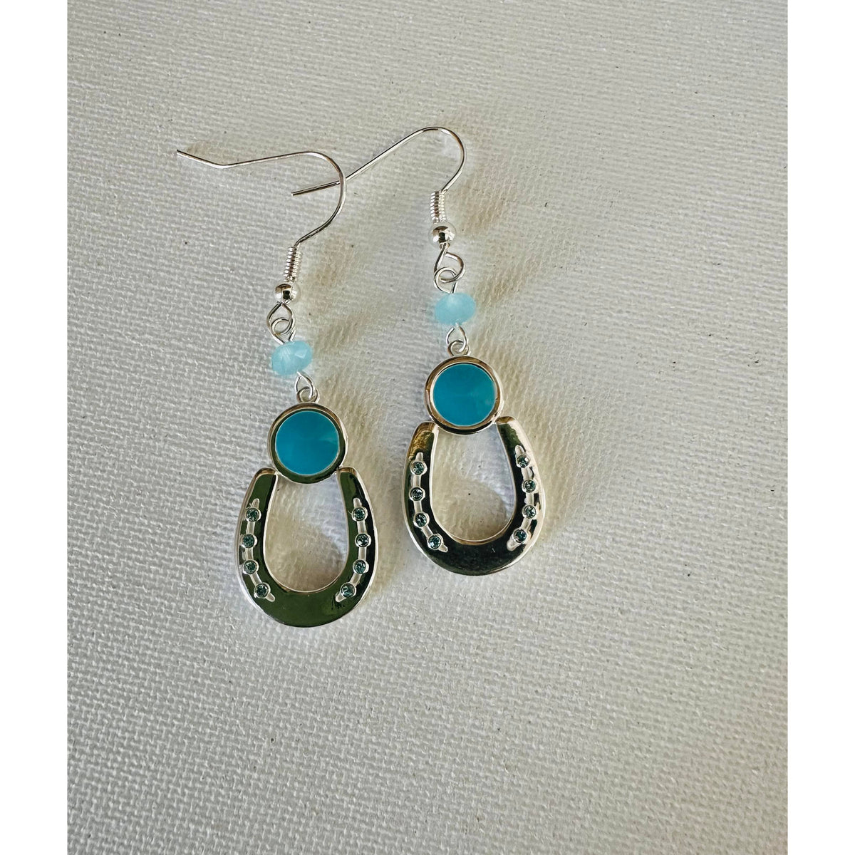 Horseshoe Aua Bead ER WIRE Jewelry