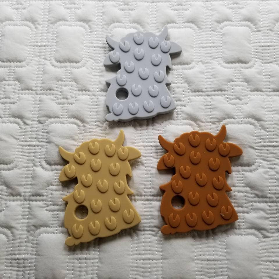 D & C TOYS - Highland Cow Silicone Teething