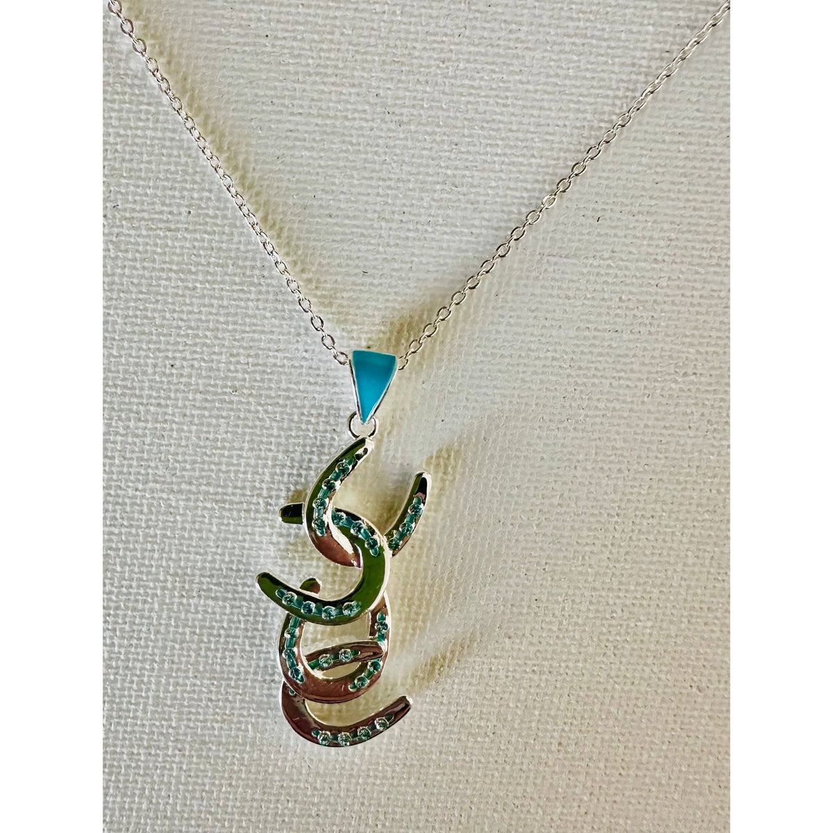 Four horseshoe Petite Necklace Jewelry