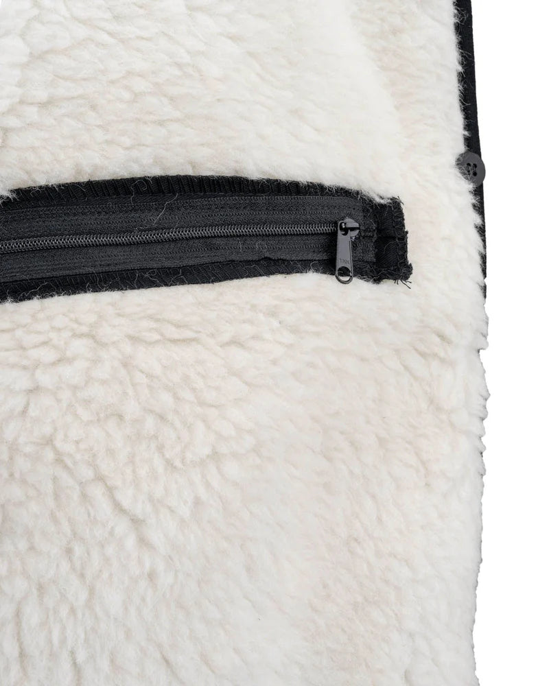 Outback Wool Button Liner