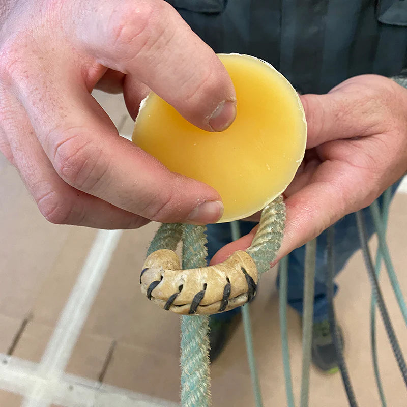 FAST BACK ROPES INC. Rope Wax Cake Conditioner