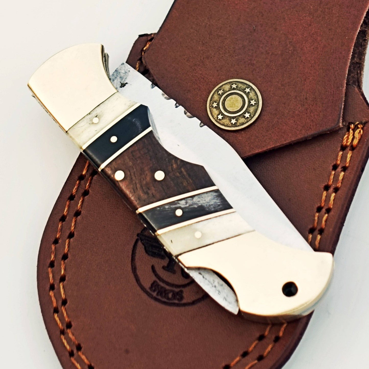 The Gentleman Folding Knife - Stainless Steel