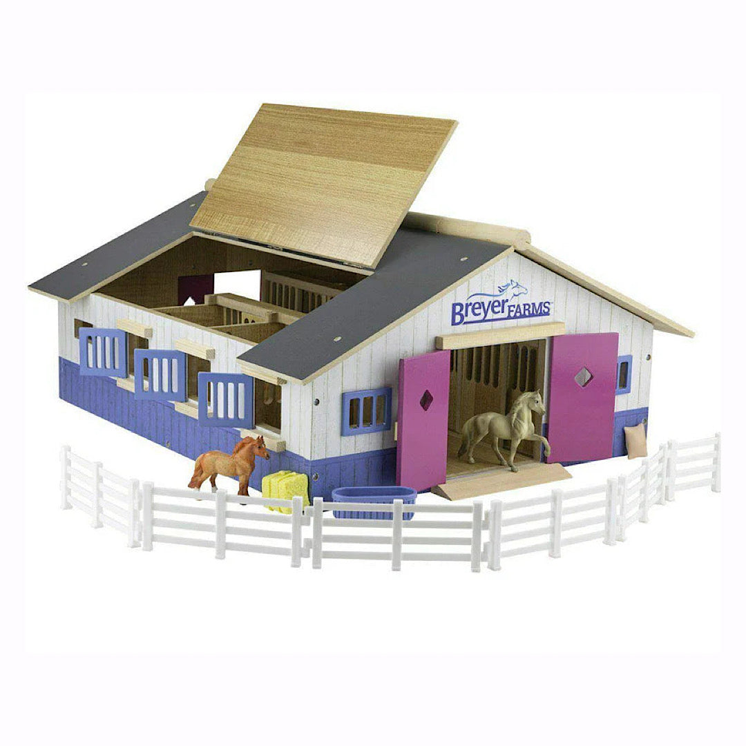 Breyer - Deluxe Stable Playset 59215