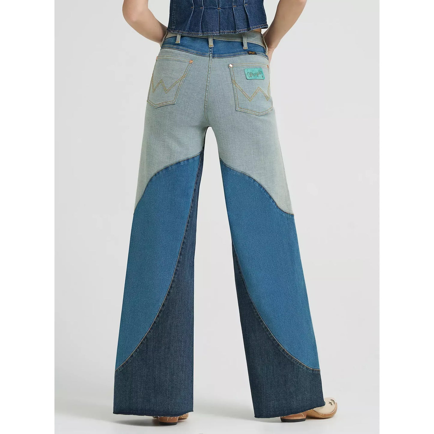 Wrangler Lainey Wilson x Wrangler Groovy Wide Leg Jean 112375655