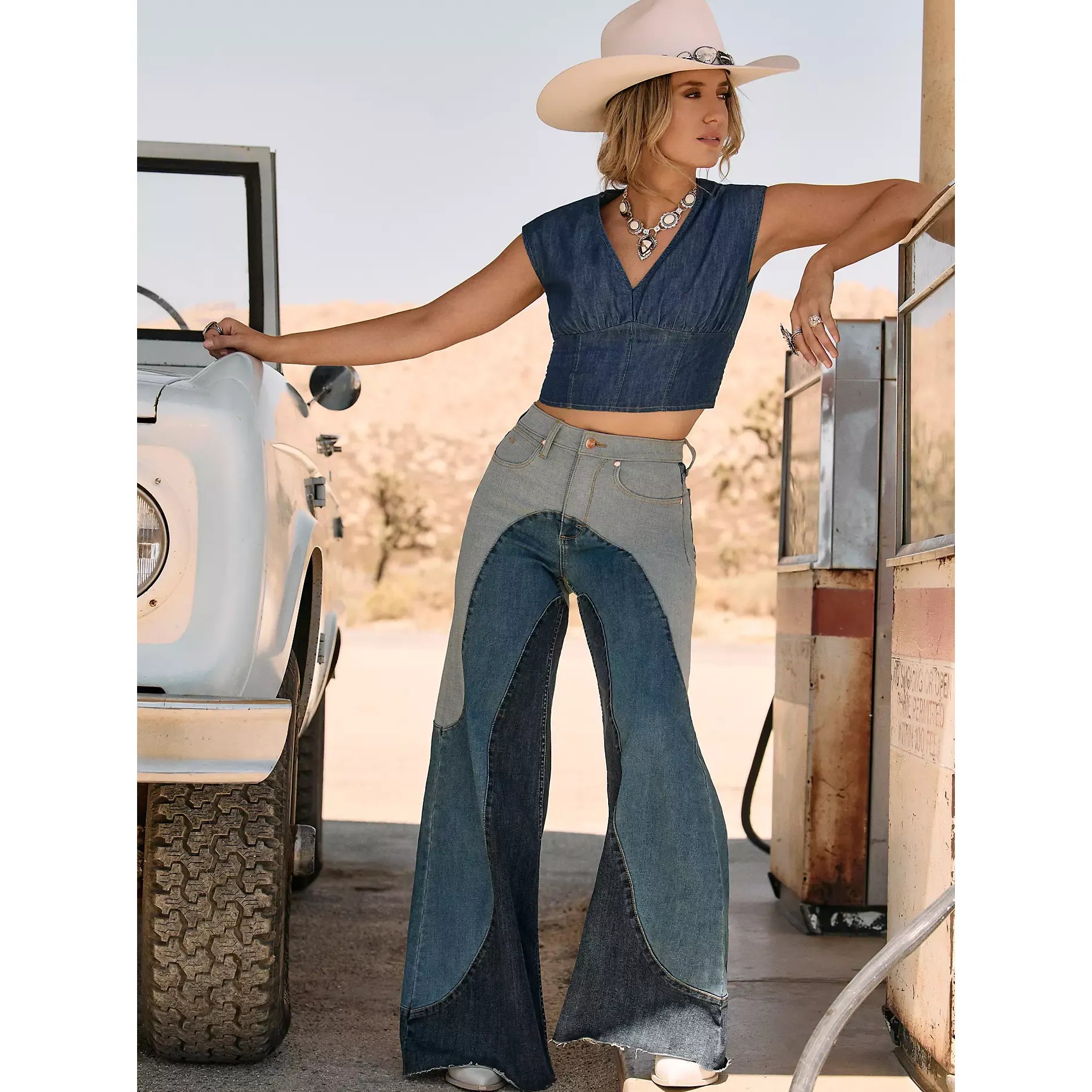 Wrangler Lainey Wilson x Wrangler Groovy Wide Leg Jean 112375655