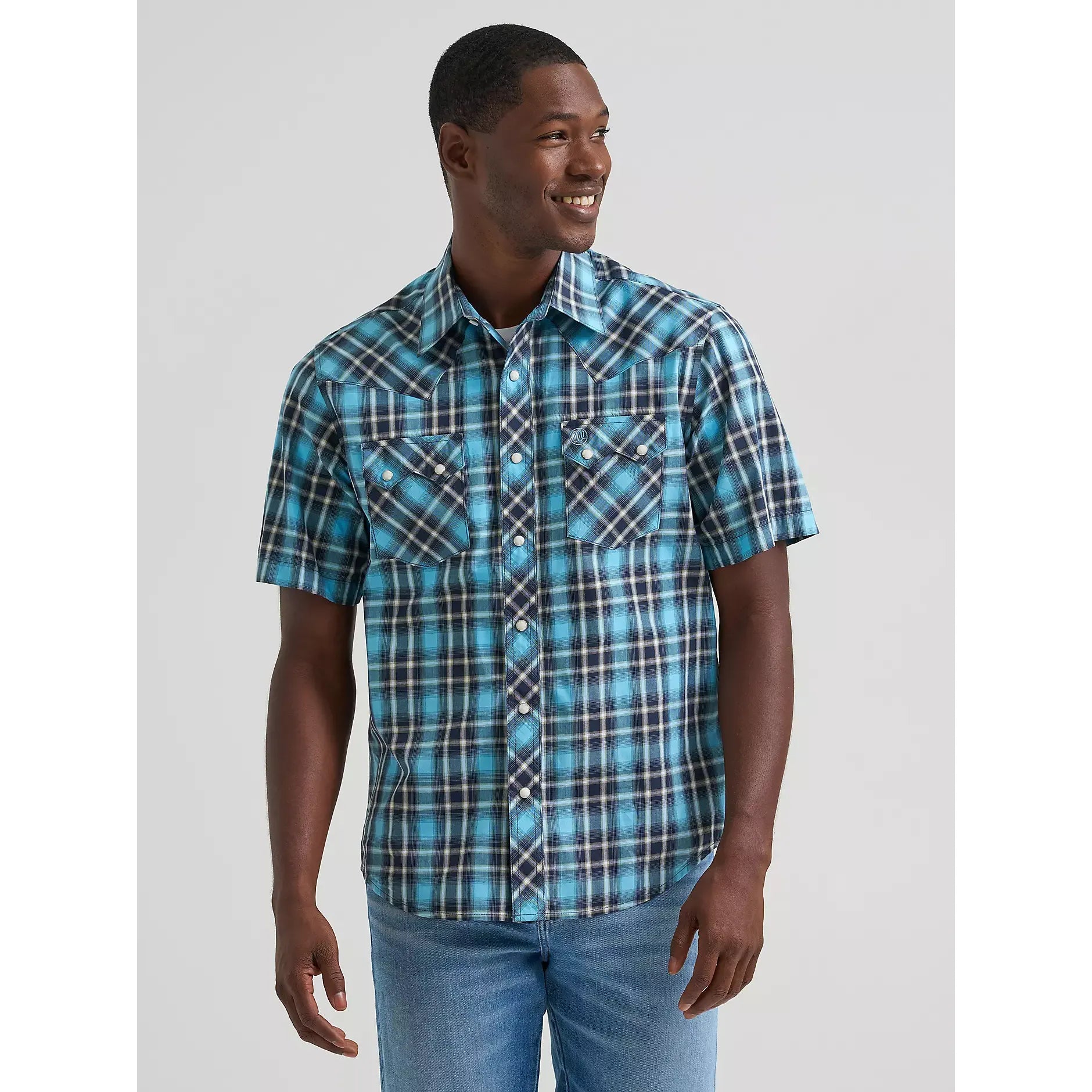 New Color Men's Wrangler Retro® Short Sleeve Sawtooth Pocket Western Snap Shirt 112378928