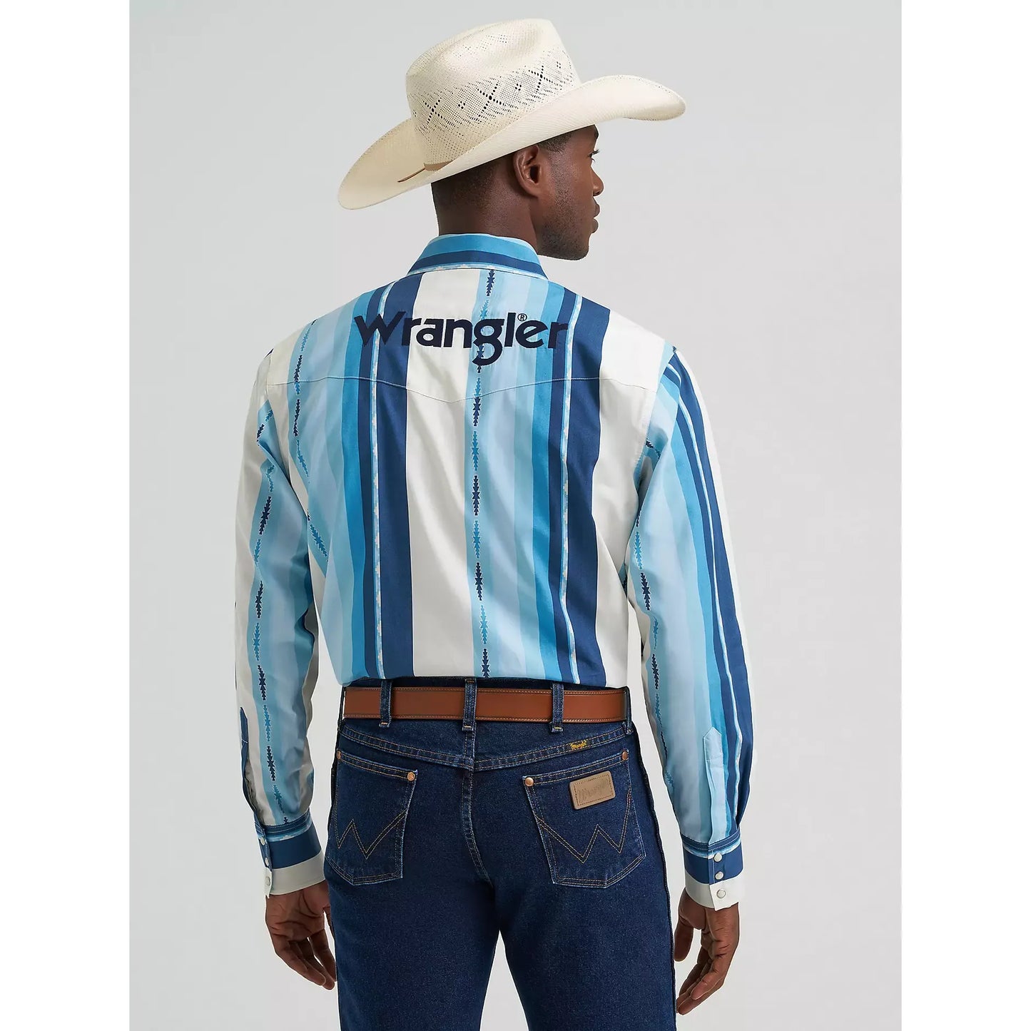 Men's Wrangler® Logo Long Sleeve Striped Shirt 112379239