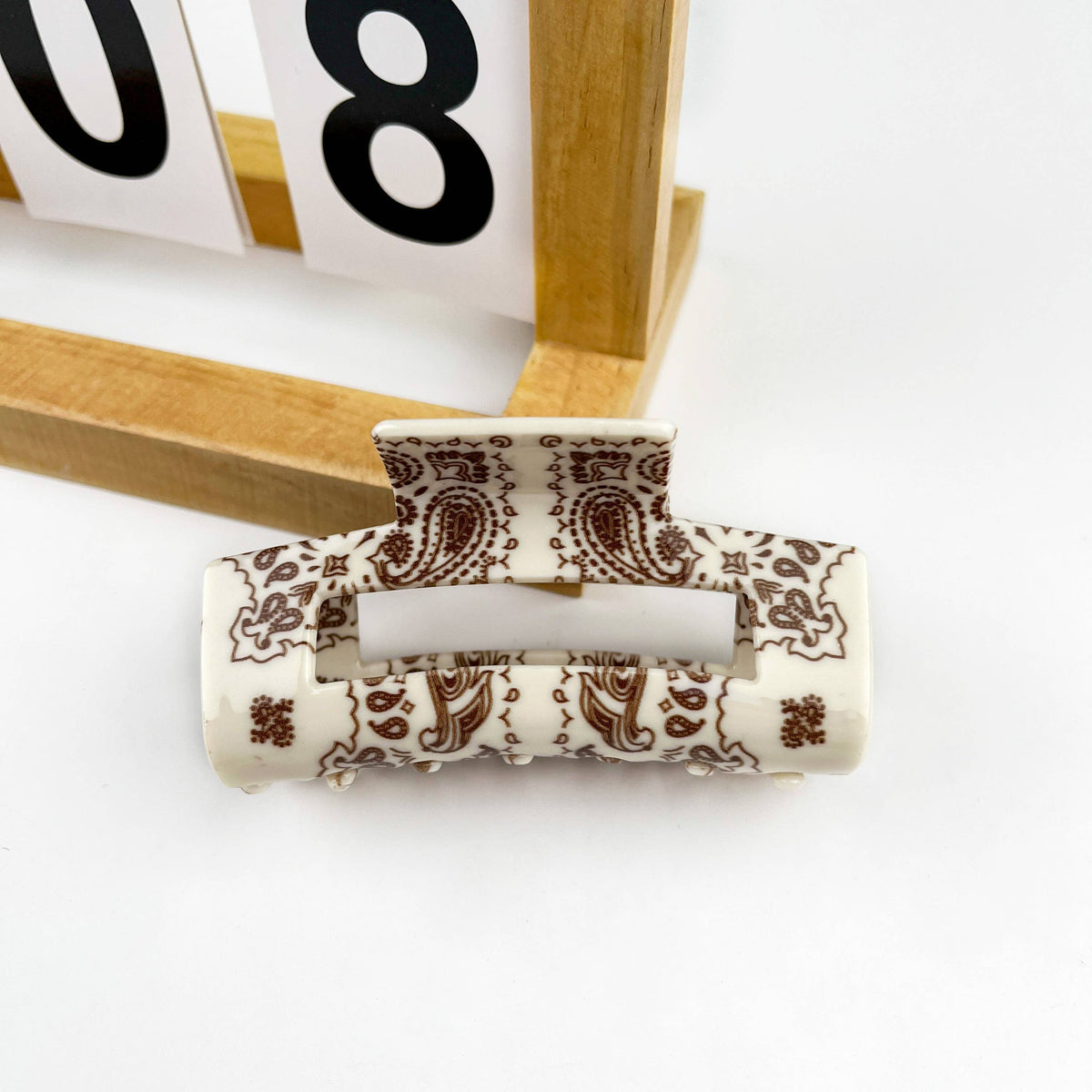 Retro Elegant Hollow Hair Claw Clips