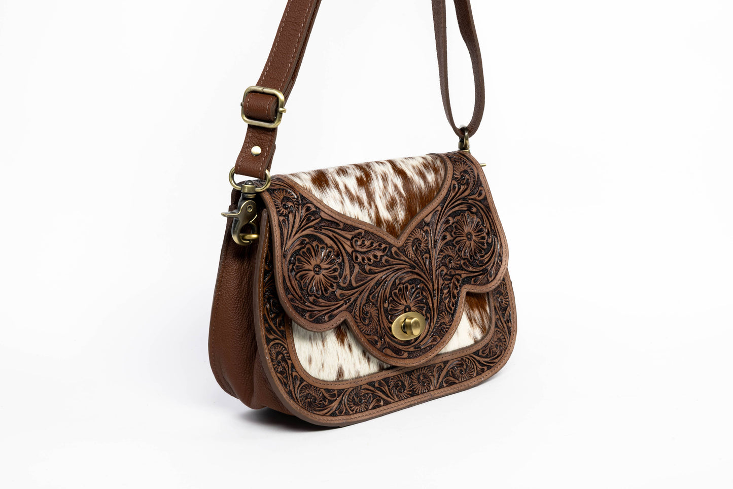 Brown Scalloped Flap Leather Purse ABHB 18-25205