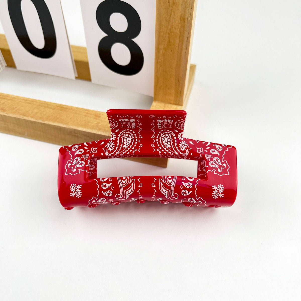 Retro Elegant Hollow Hair Claw Clips