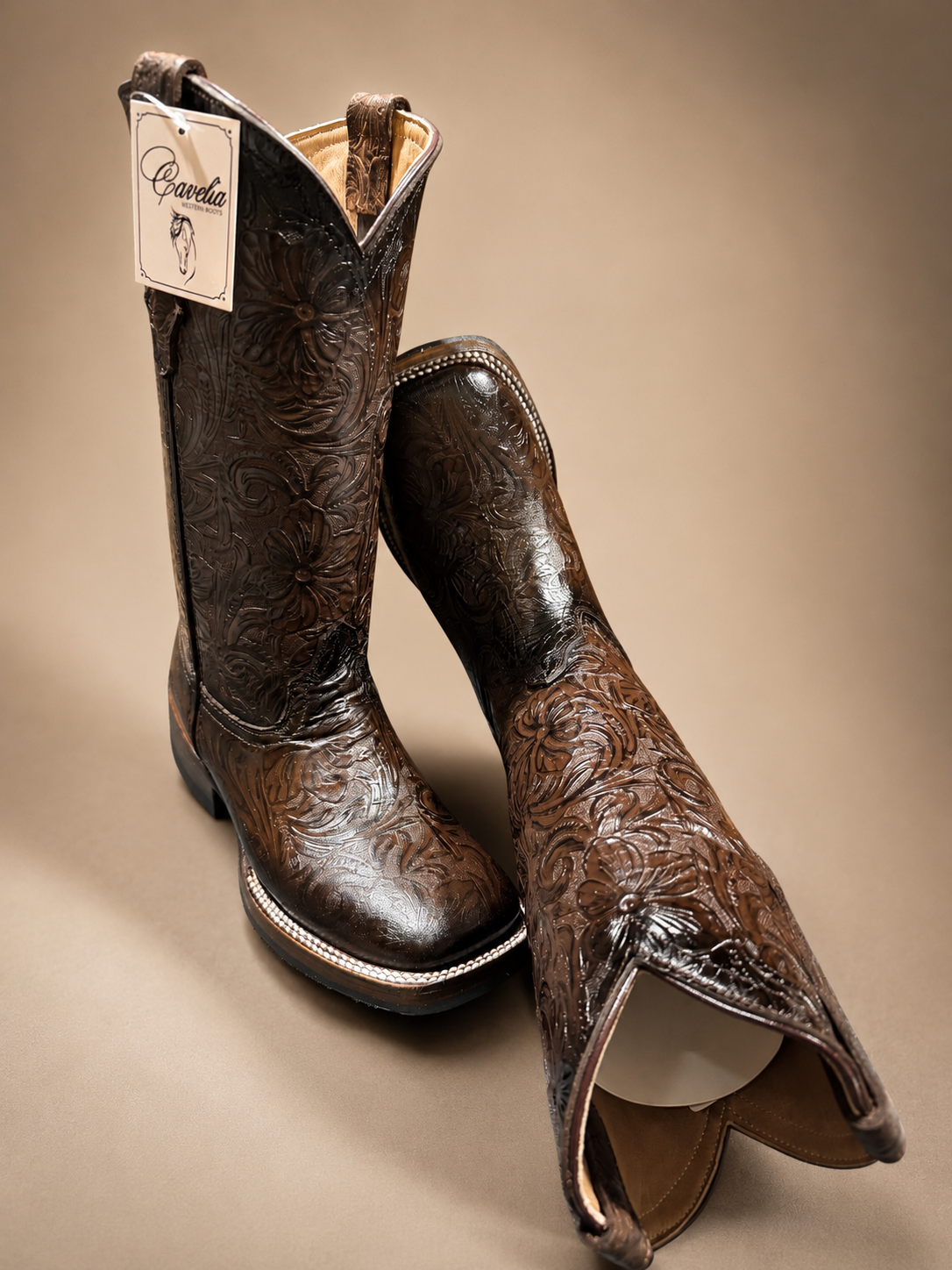 Corral Engraved Flowers Brown CL8