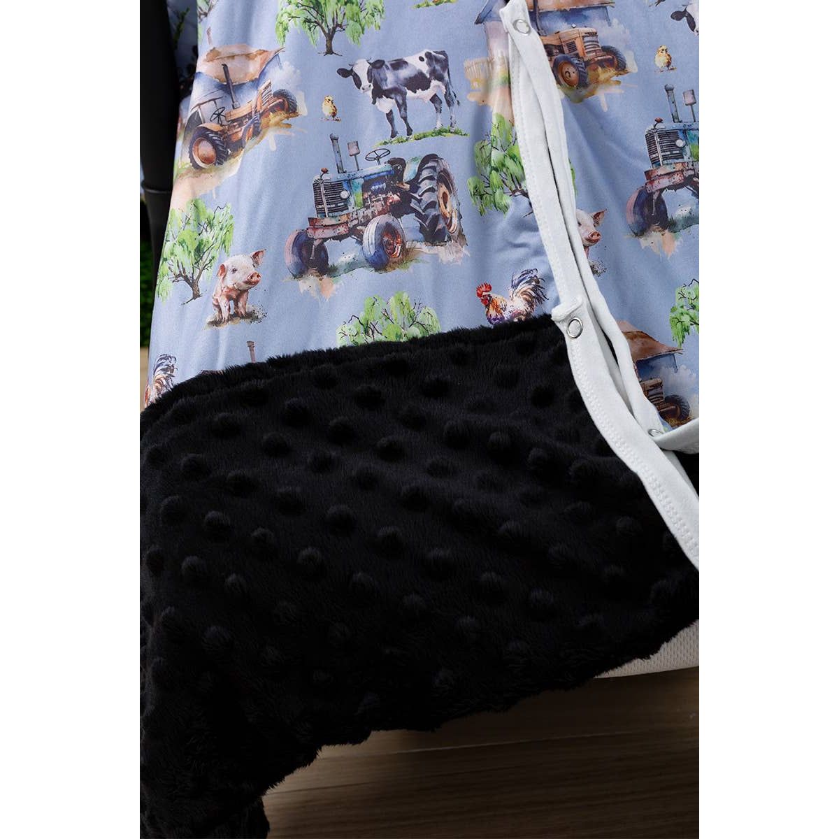 Farm Life Printed Light Blue Car Seat Cover