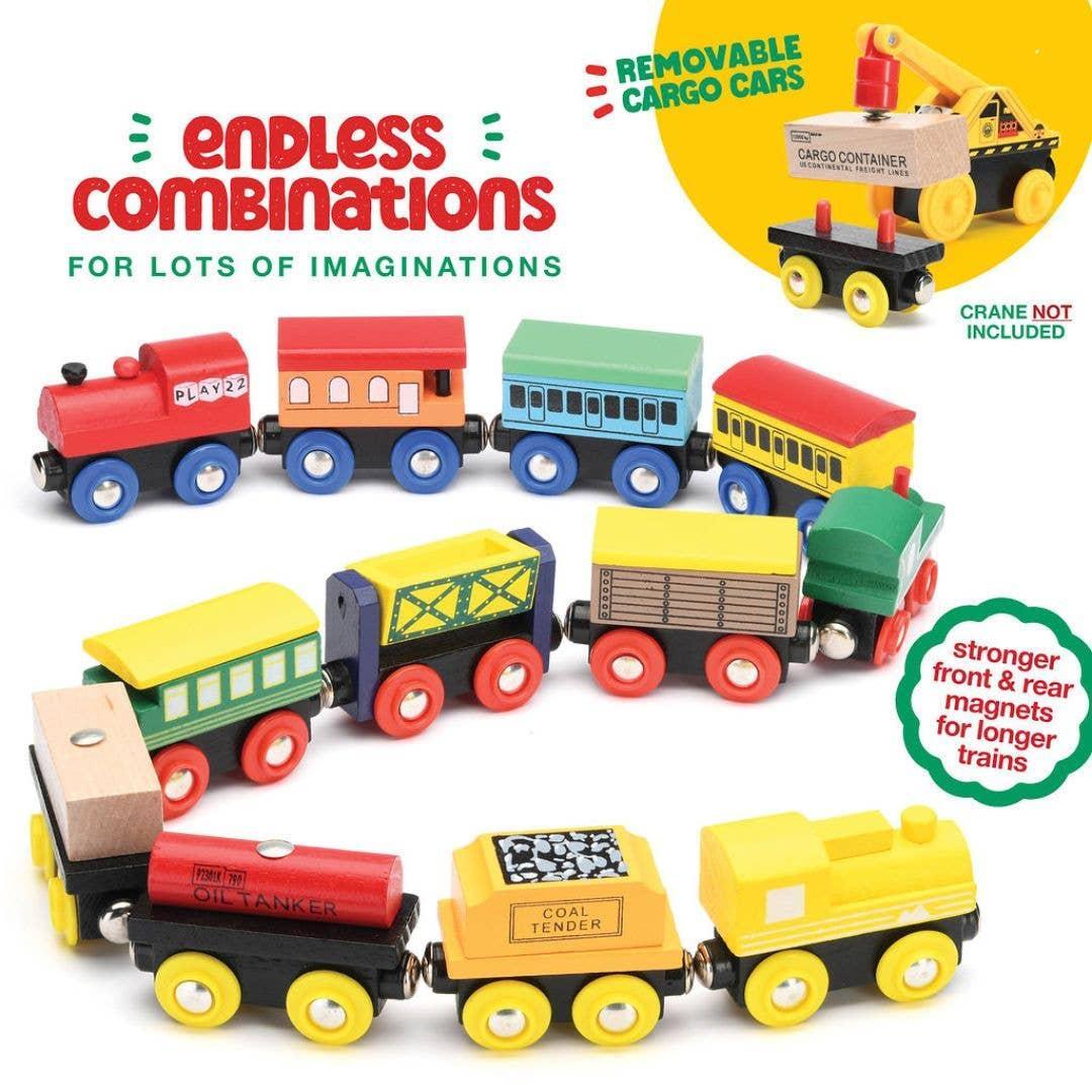 Play22 - "Wooden Train Set 12 PCS - Magnetic Engines & Toys"