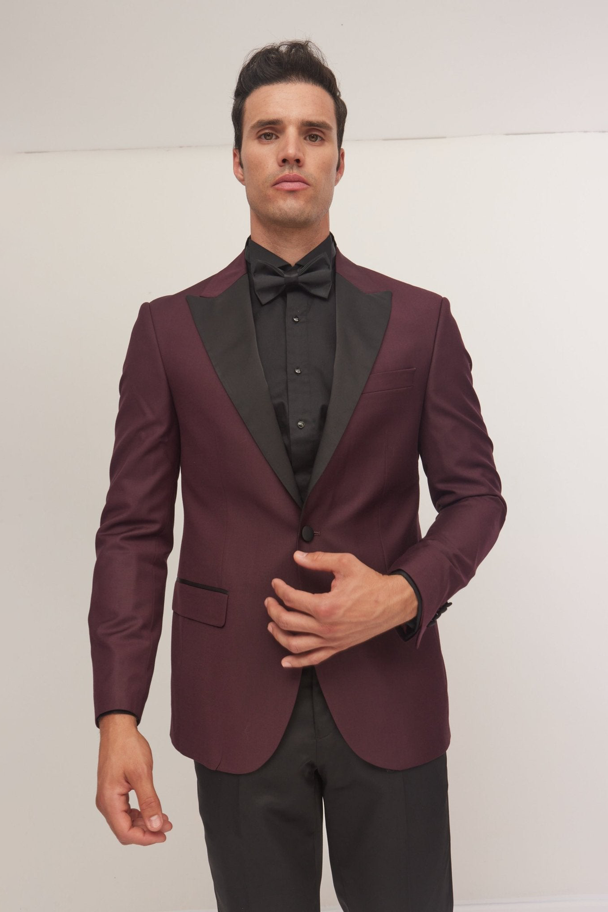 Classic Peak Lapel Tuxedo Jacket - Burgundy