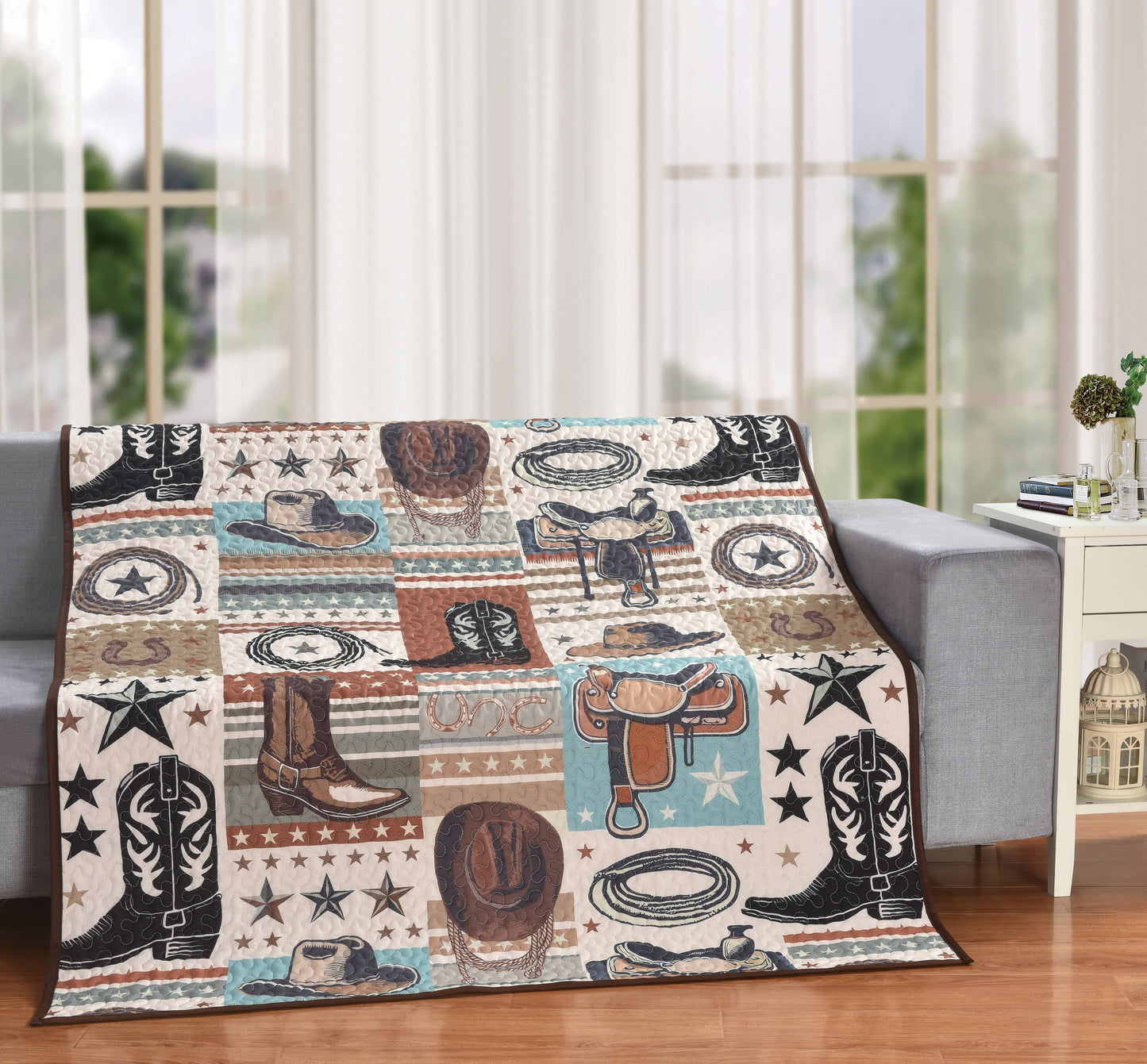 Western Charm Quilt Throw – Cowboy Boots & Saddle Design