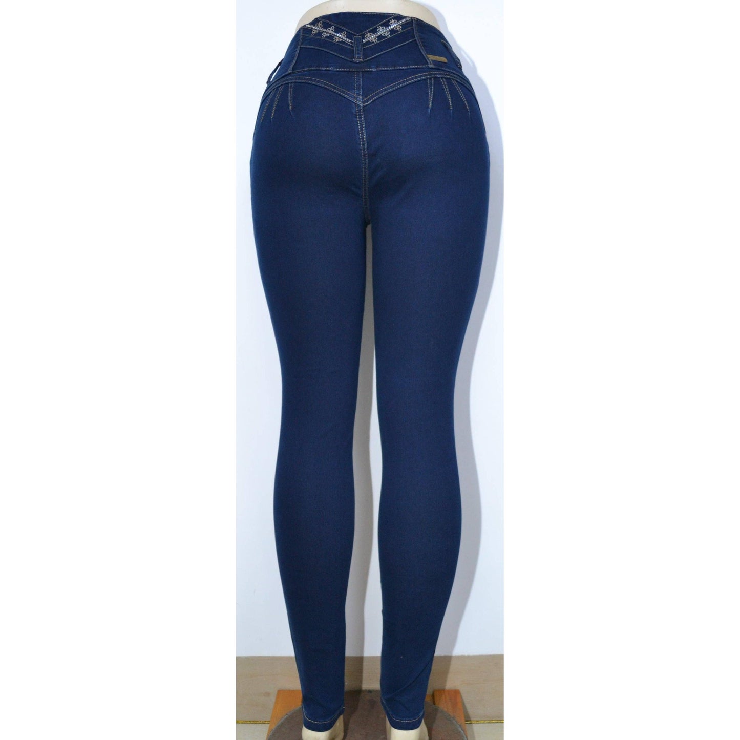 * Untamed Sapphire Clothing LLC - USC-F018 Sexy Anna Butt Lifter Levante Cola Jeans