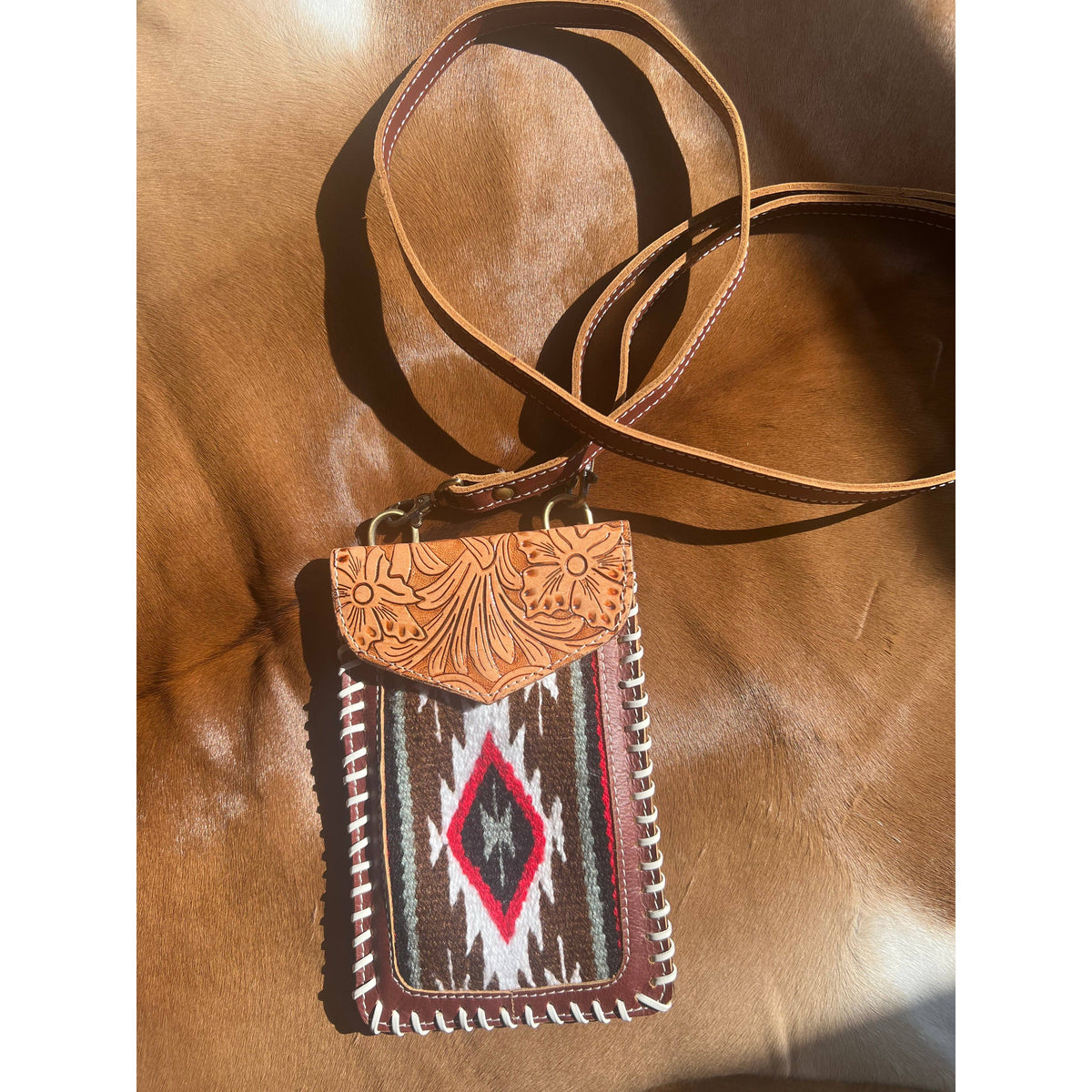 Western Tooled Leather Saddle Blanket Cell Phone Purse