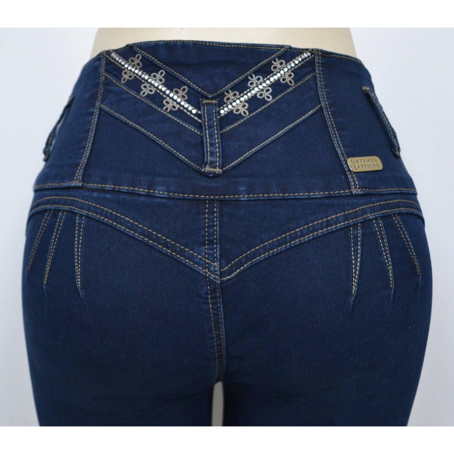 * Untamed Sapphire Clothing LLC - USC-F018 Sexy Anna Butt Lifter Levante Cola Jeans