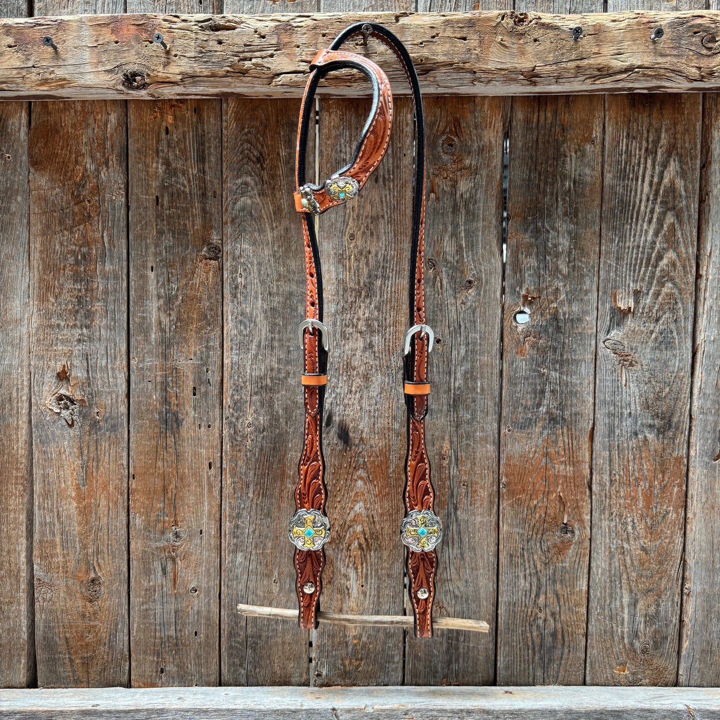 Rodeo Drive - Light Oil Floral Gold Cross, Turquoise Browband/One Ear Breastcollar Tack Set #BBBC676