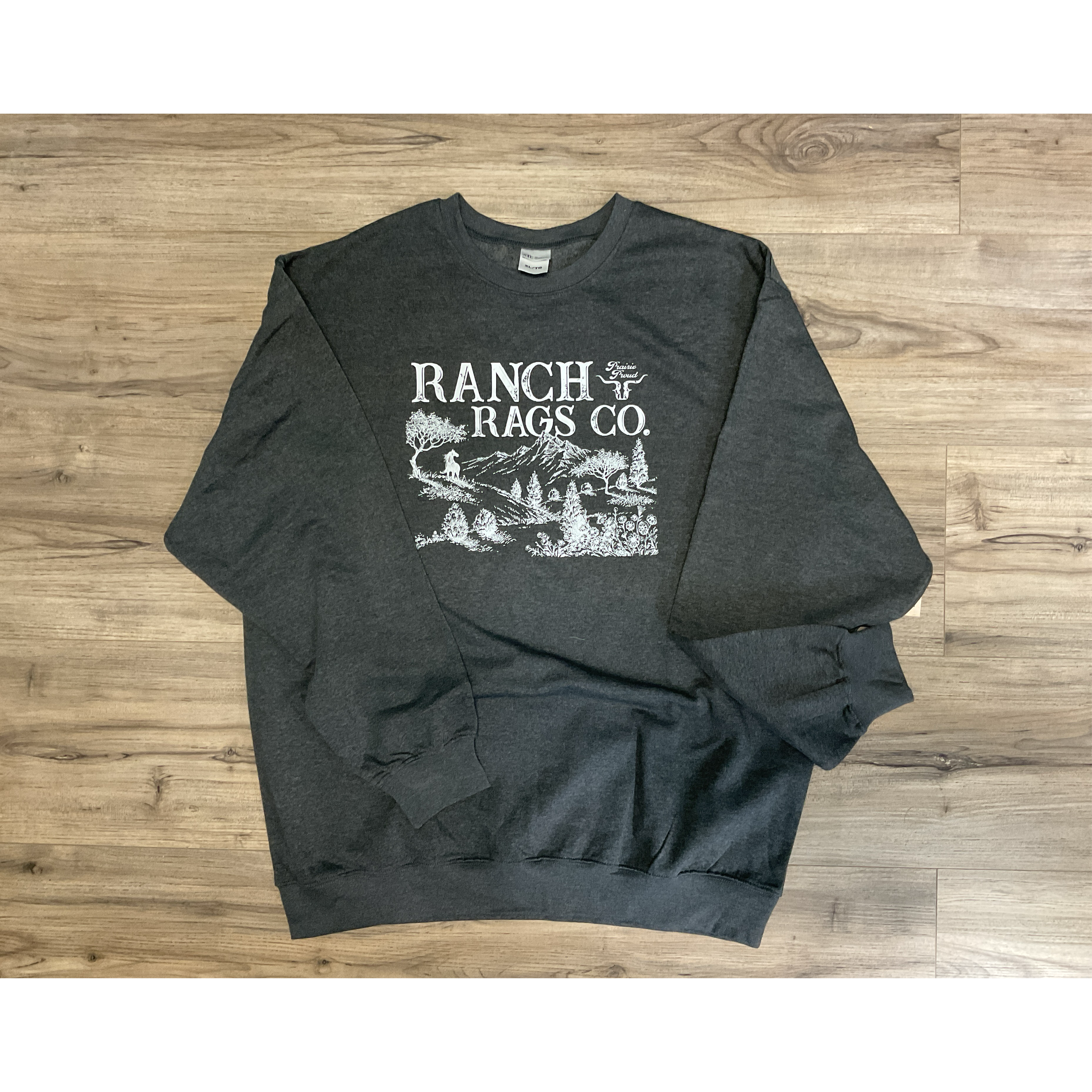 Ranch Rags Prairie Proud Scenic Crew neck