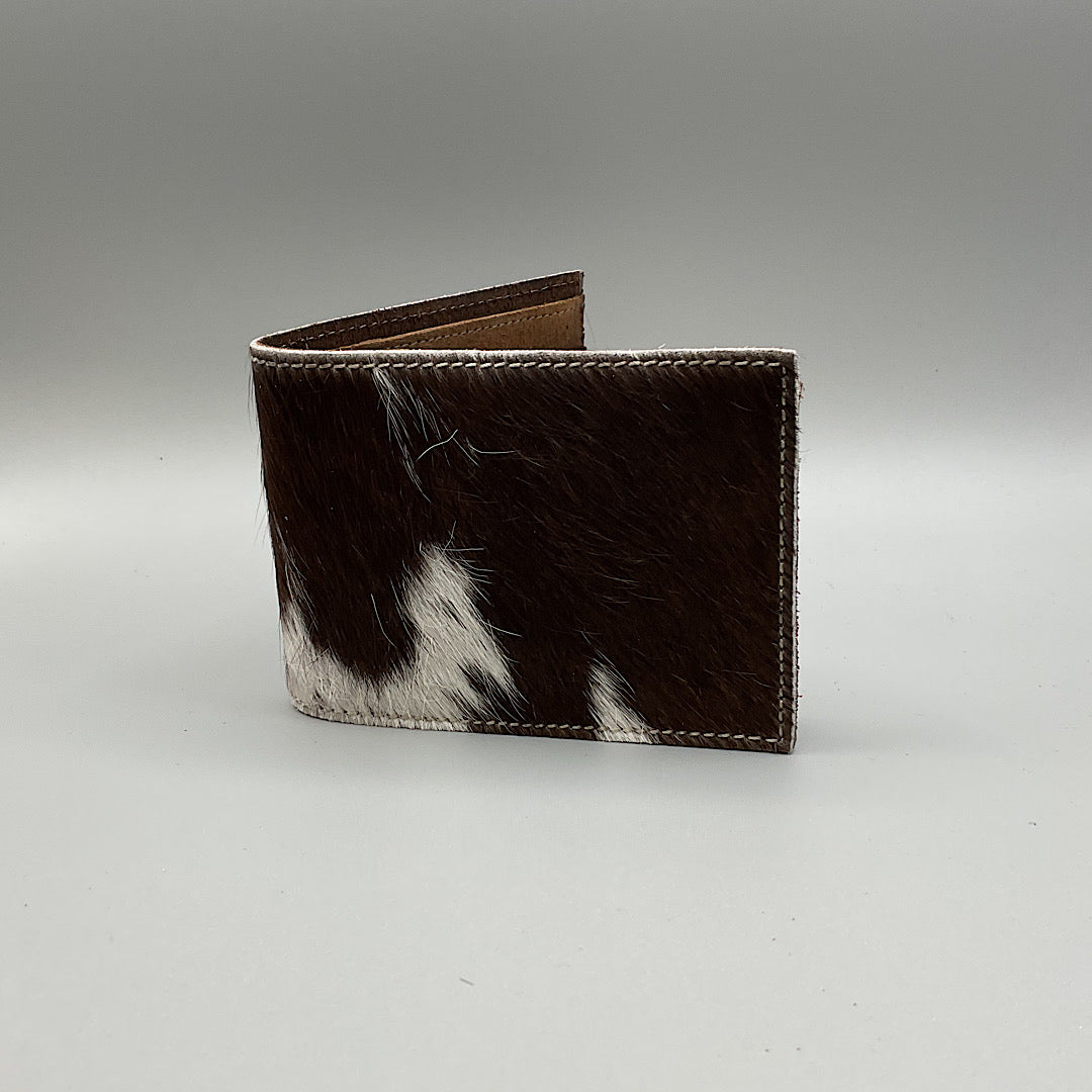 STS Ranchwear - Brown & White Hide Men’s Bifold Wallet STS69216