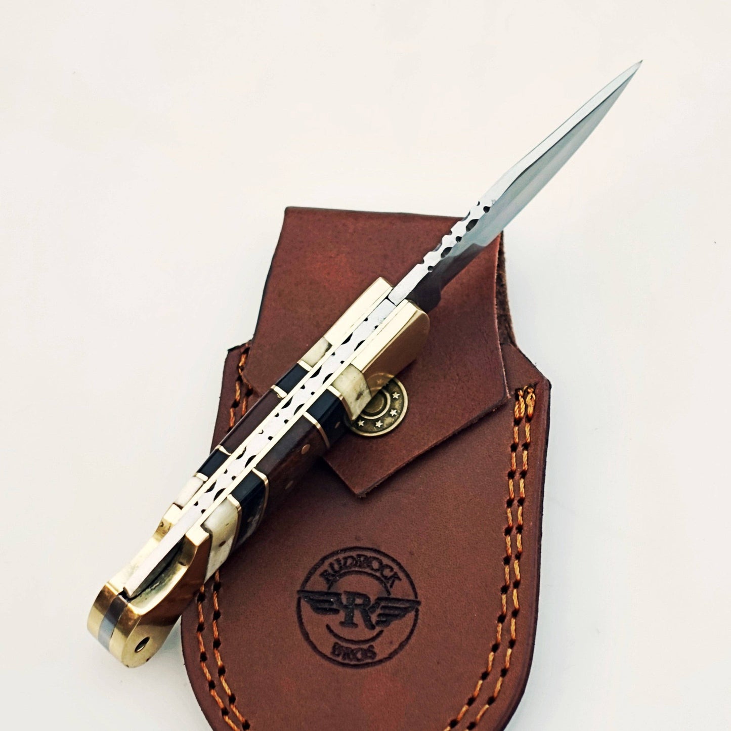 The Gentleman Folding Knife - Stainless Steel