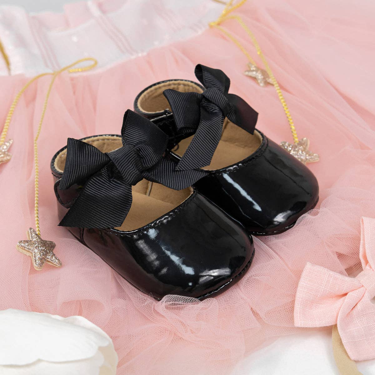 Cute black infant shoes w/black front bow