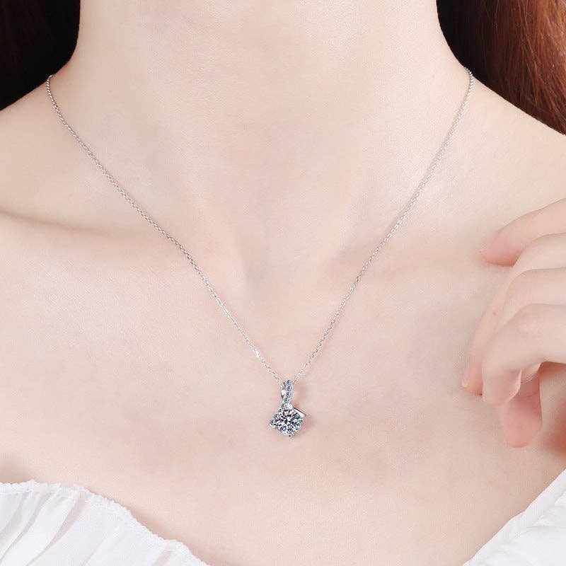 Four-Prong Moissanite Ribbon Necklace in 925 Sterling Silver
