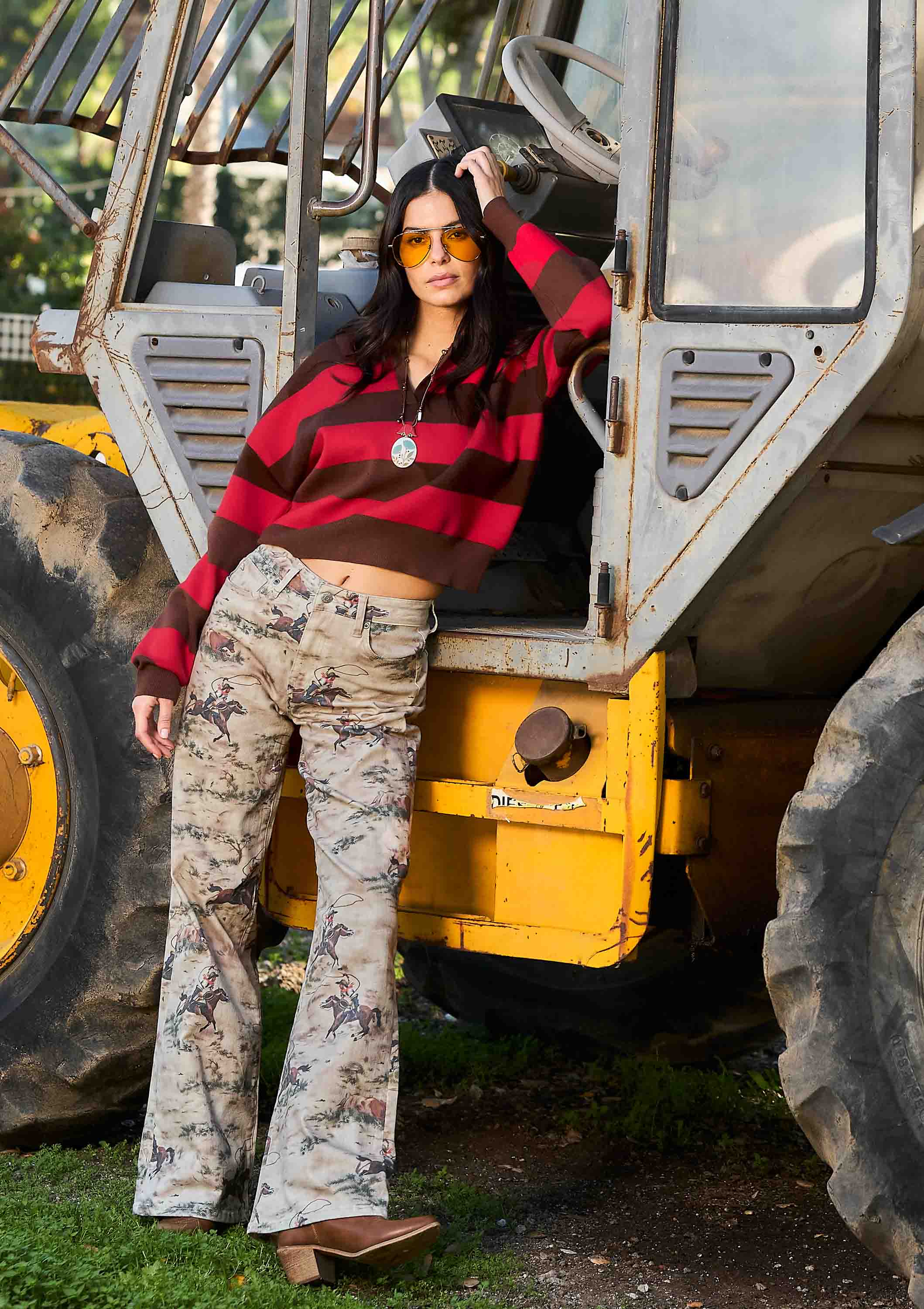 Cowboy Wide Leg Jeans