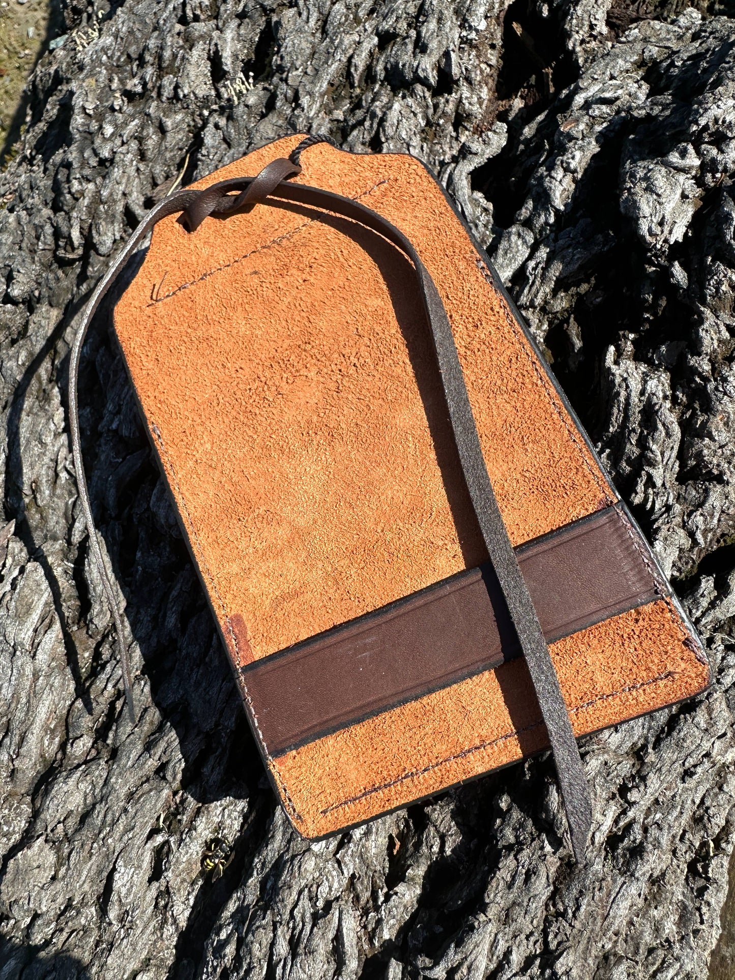 Cell Phone Back Cinch Holder