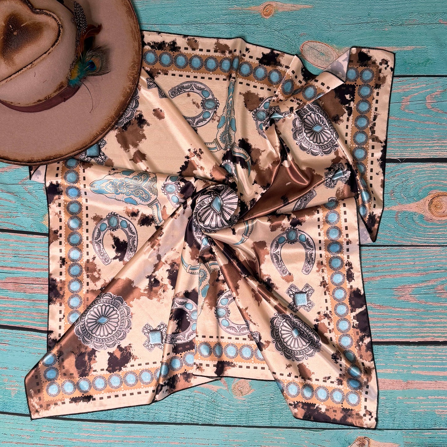 AVS871 COW PRINT SILK SCARF 36X36
